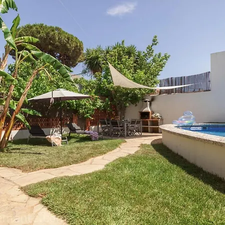 Magnifica Casa Al Lado De La Playa *